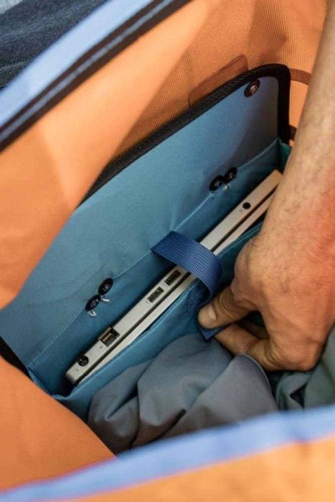 Proof 28 Black, view: 6