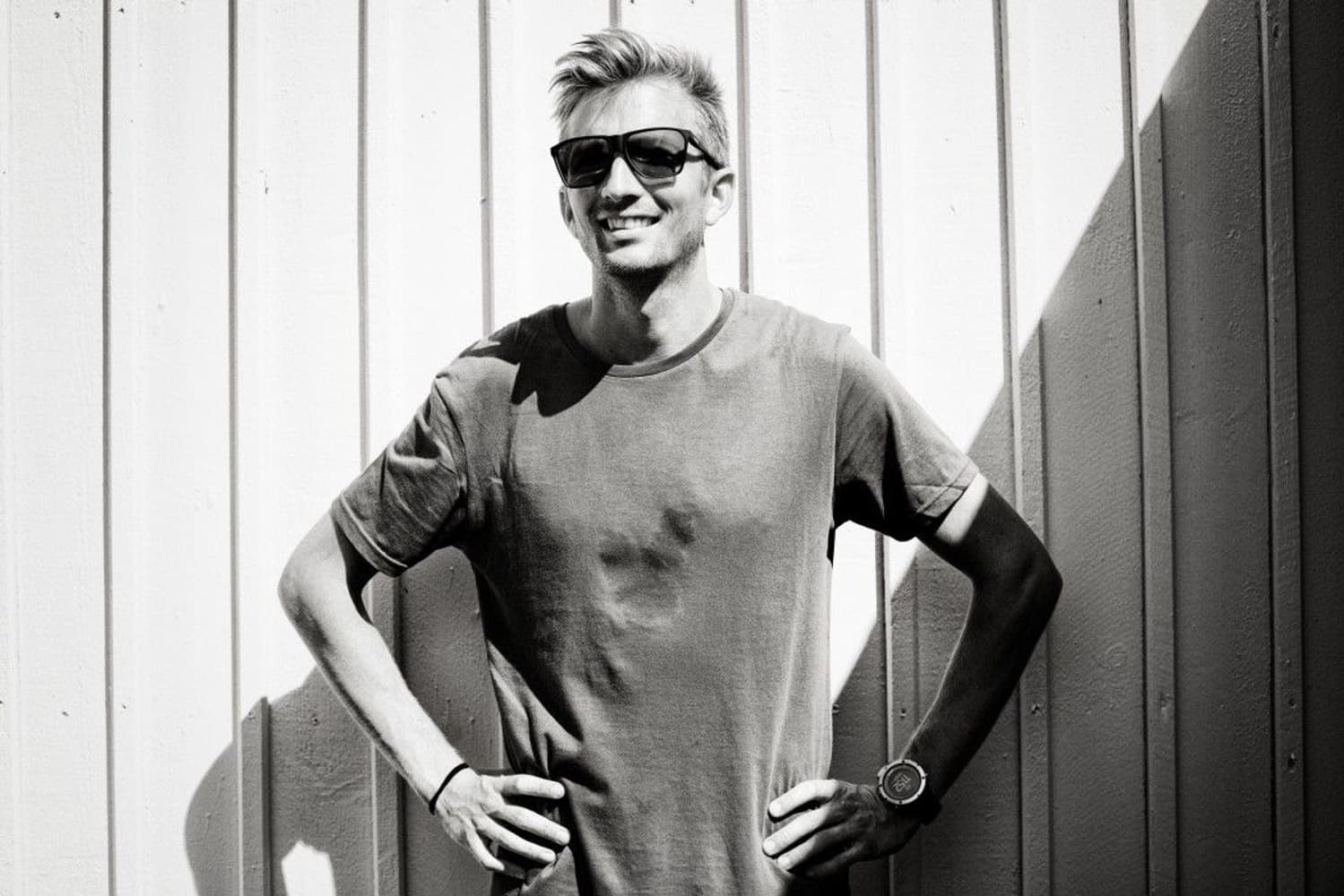 Anjan Sunglasses Moss Green with Gold Lens, view: 7