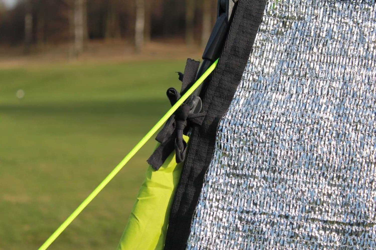 Svenska Djurapoteket Silvertält - solskydd till utställningstält, view: 1