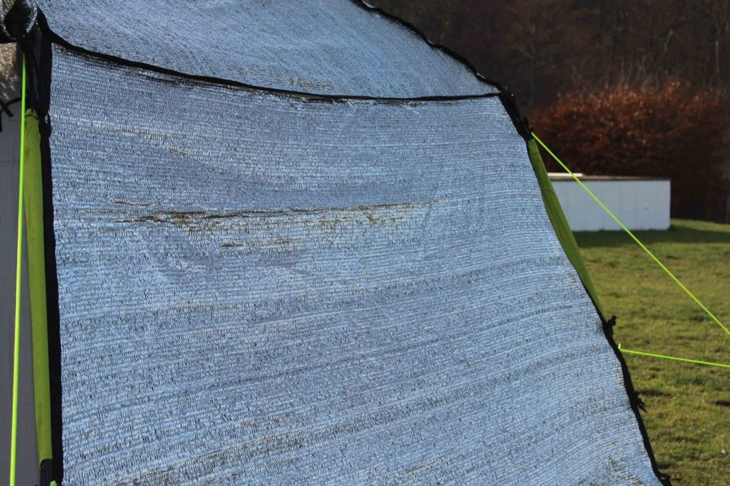 Svenska Djurapoteket Silvertält - solskydd till utställningstält, view: 2