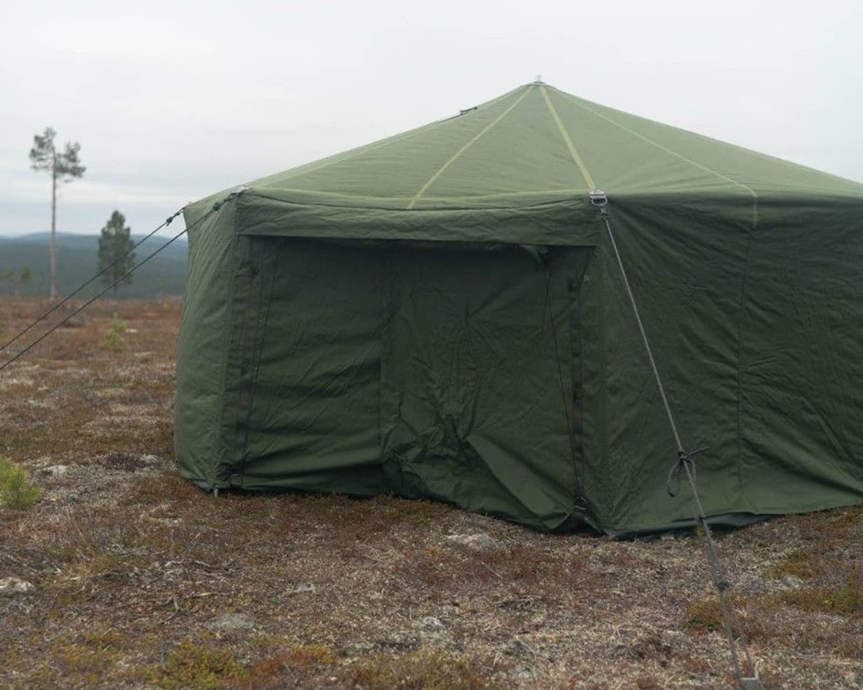 FDF 10p-JSP Field Camp Tent, view: 12