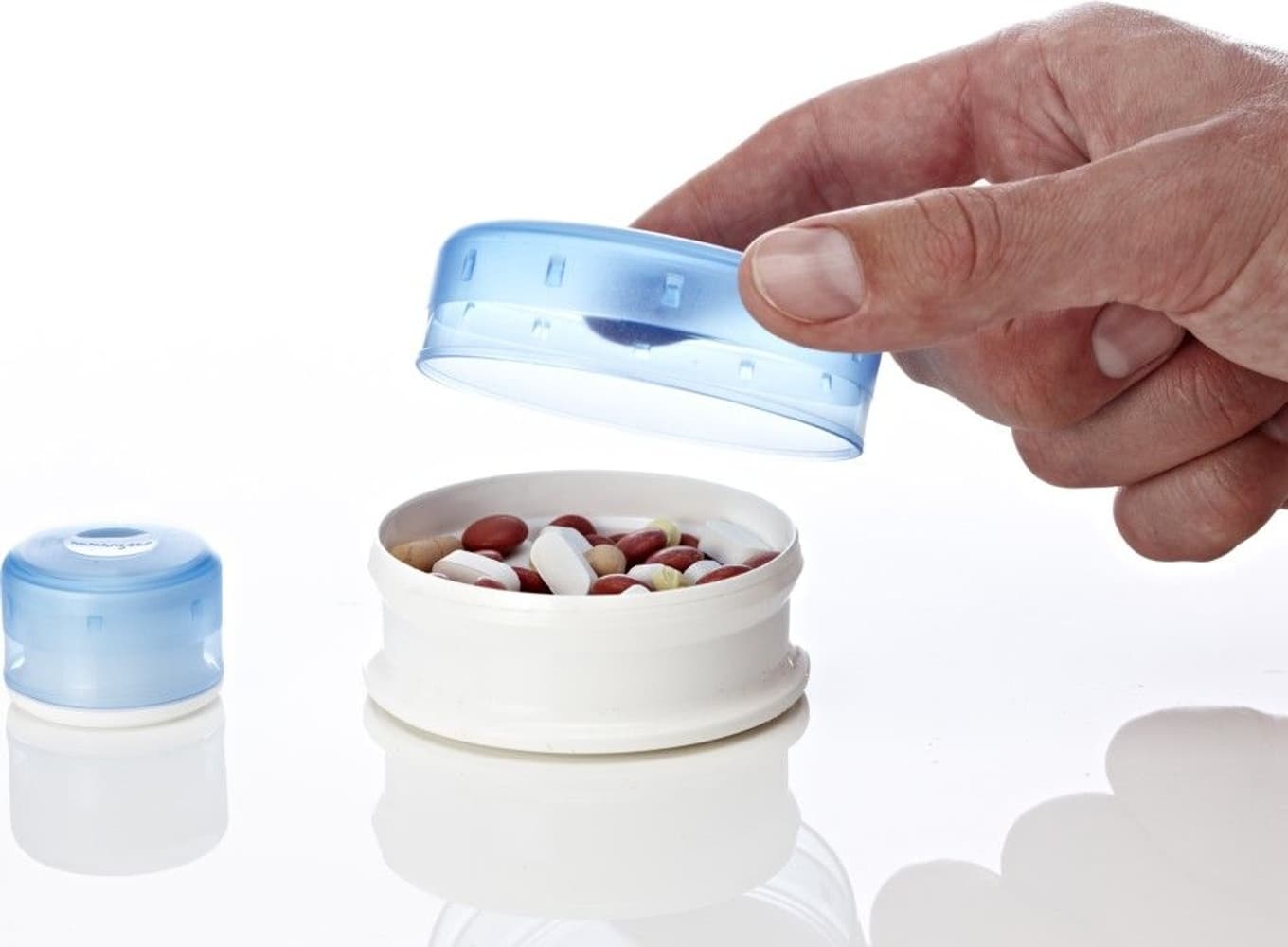 Pillerburk GoTubb Medium i 3-pack Klar/Grön/Blå, view: 0