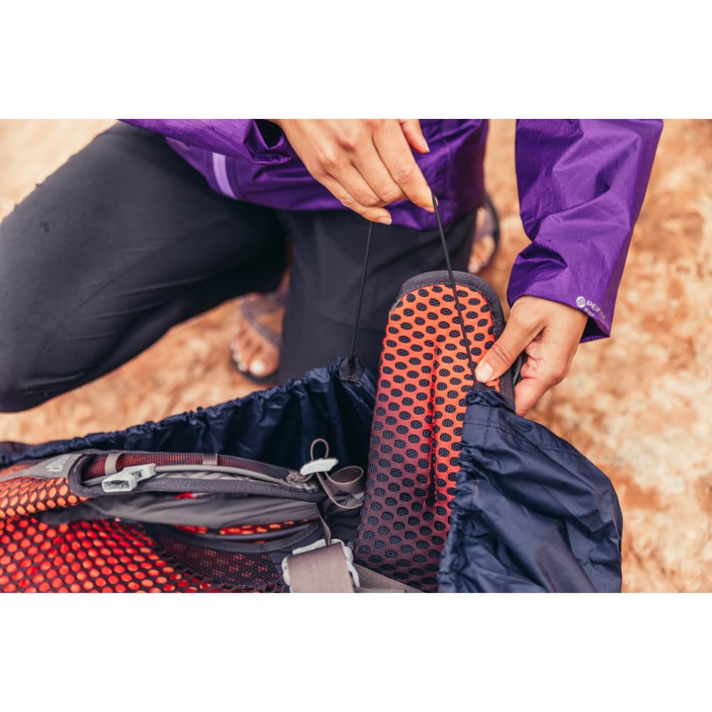 Raincover >30L Obsidian Black, view: 4