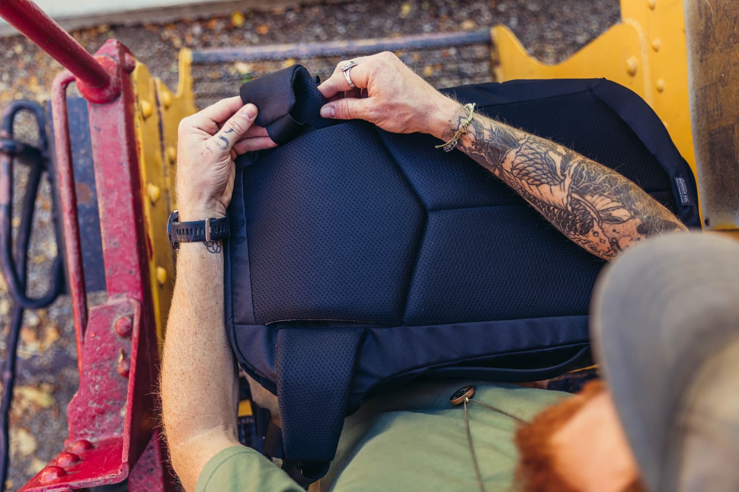 Border Traveler 30L Total Black, view: 2