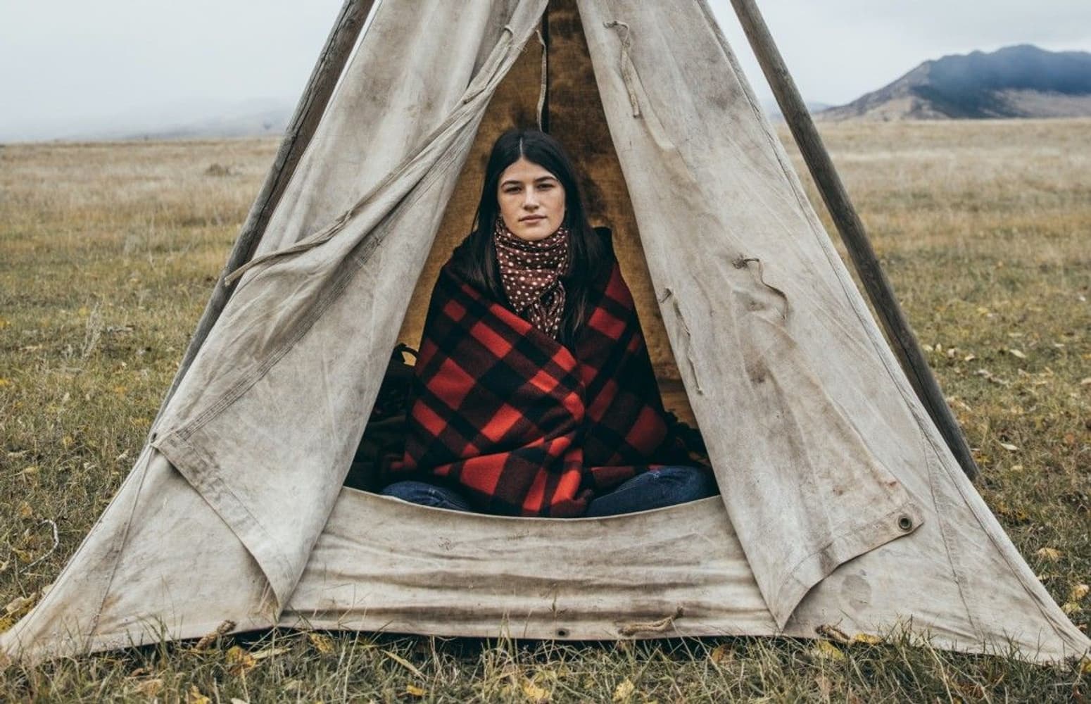 Mackinaw Blanket Red Black, view: 2