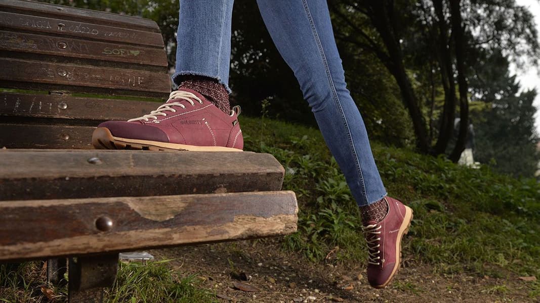 W's 54 Low Fg GTX Burgundy Red, view: 2