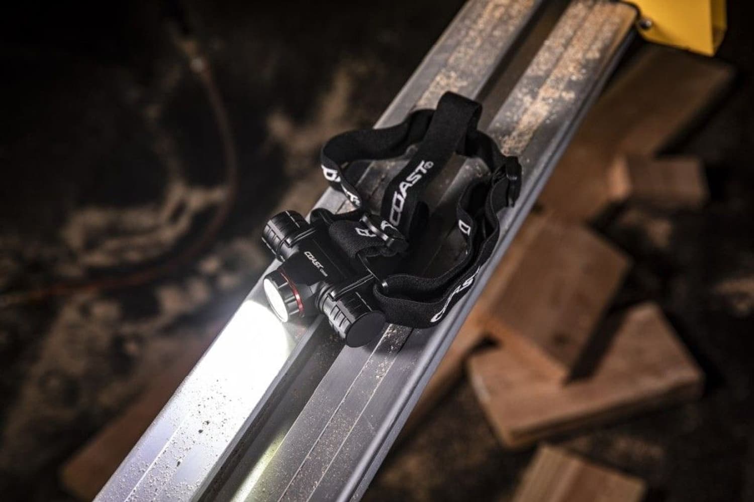 XPH34R Rechargeable Headlamp 2075 lm, view: 2
