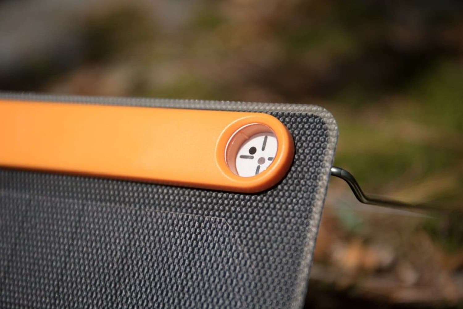 BioLite SolarPanel 10+ Solcellsladdare + Powerbank 3000 mAh, view: 3