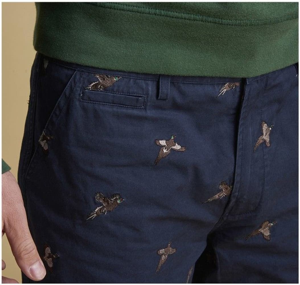 M's Feature Emb Shorts Navy, view: 2