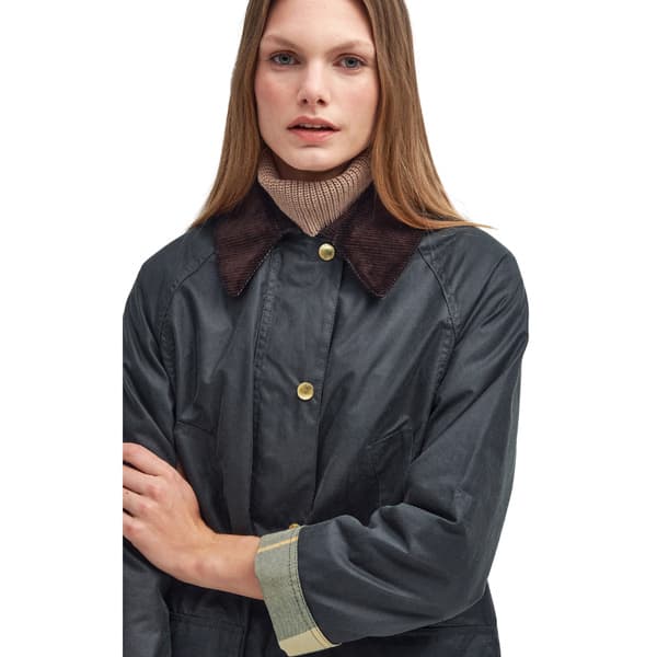 W's Long Beadnell Wax Jacket Sage/Ancient, view: 2