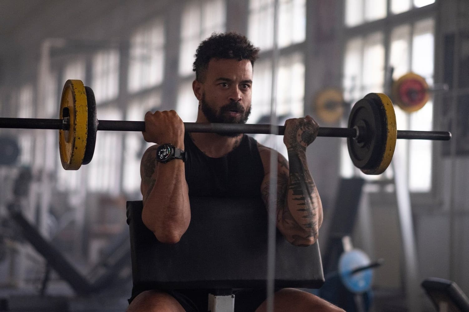 Fenix 8 SOLAR 47mm Sapphire Solar Bare Titanium / Graphite Amp Yellow, view: 9