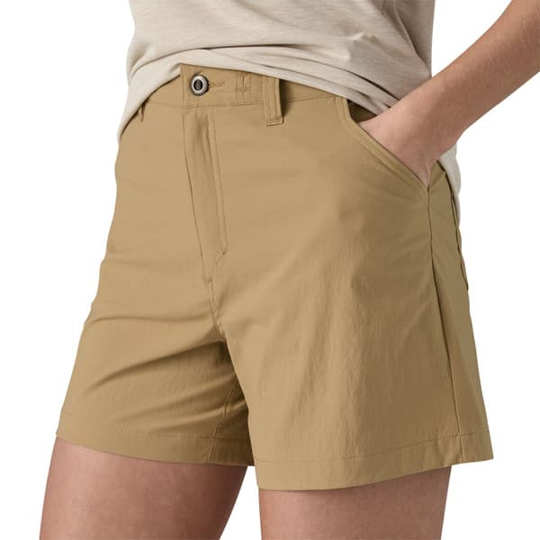 W's Quandary Shorts - 5 in. Classic Tan, view: 3