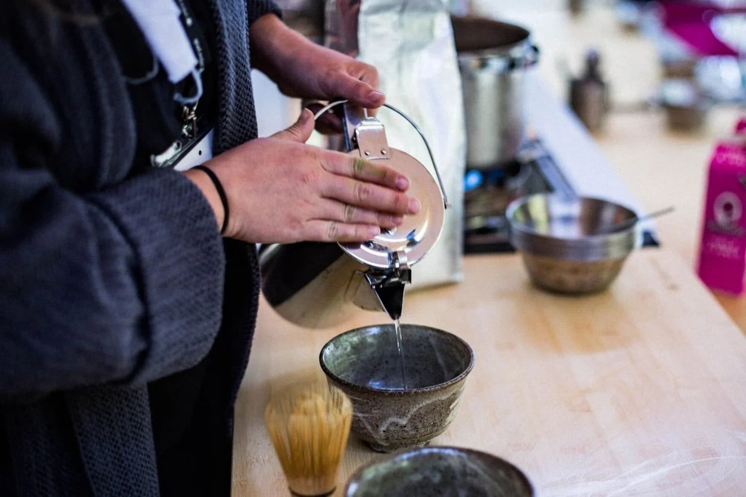 Classic Kettle 1.8 Silver, view: 1