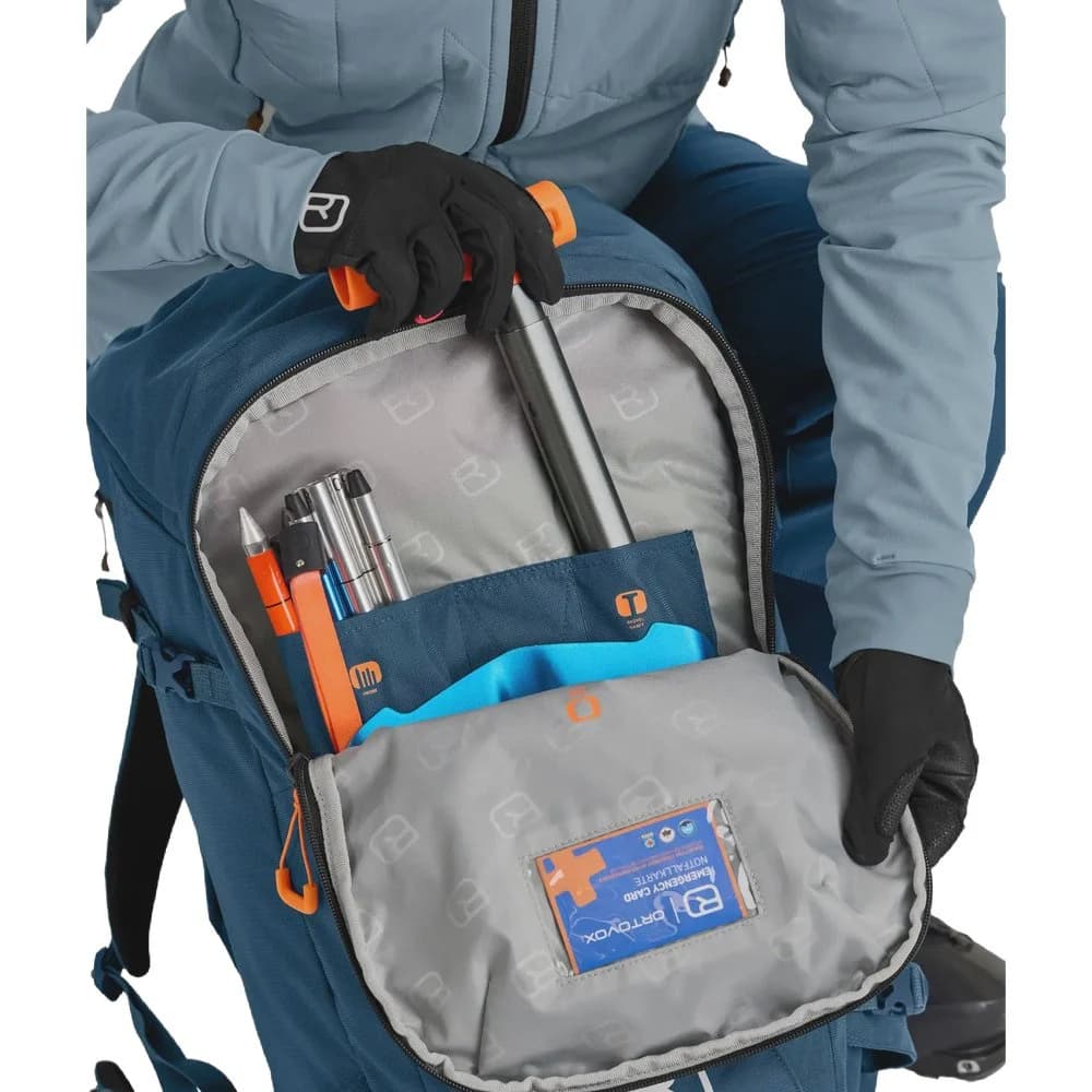Haute Route 38 L Blue Nunatak, view: 2