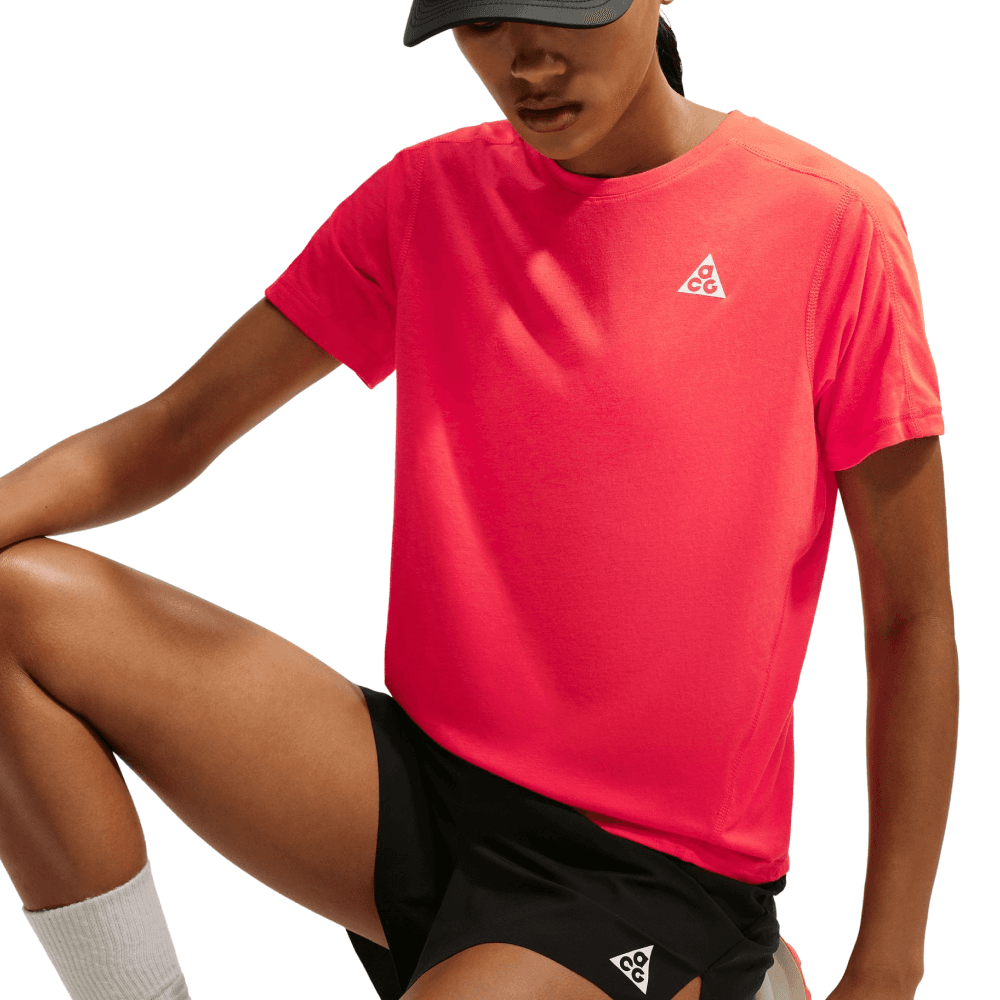 W's Acg Dri-Fit Short-Sleeve Trail Running Top Lt Crimson/Summit White, view: 2