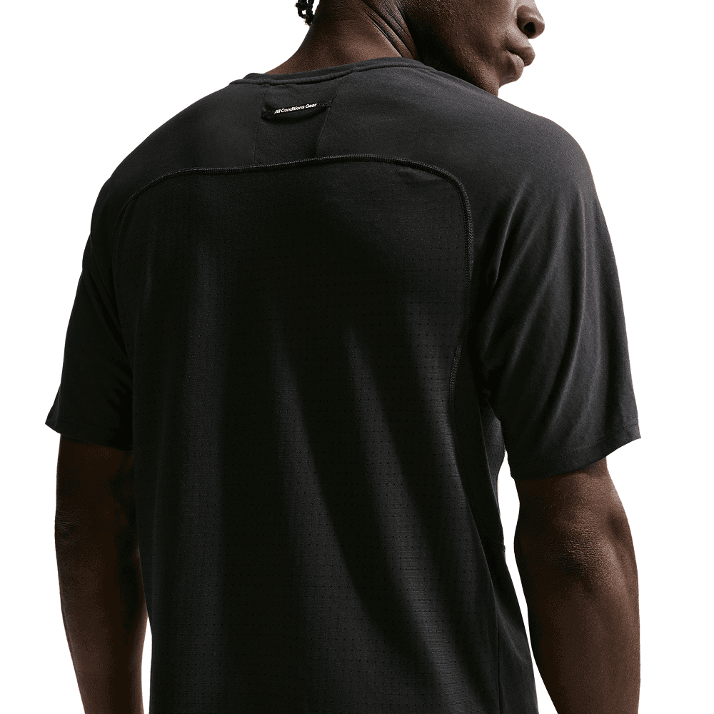M's Acg "Solar Chase" Dri-Fit Adv Trail Running Top Black/Black/Summit White, view: 1