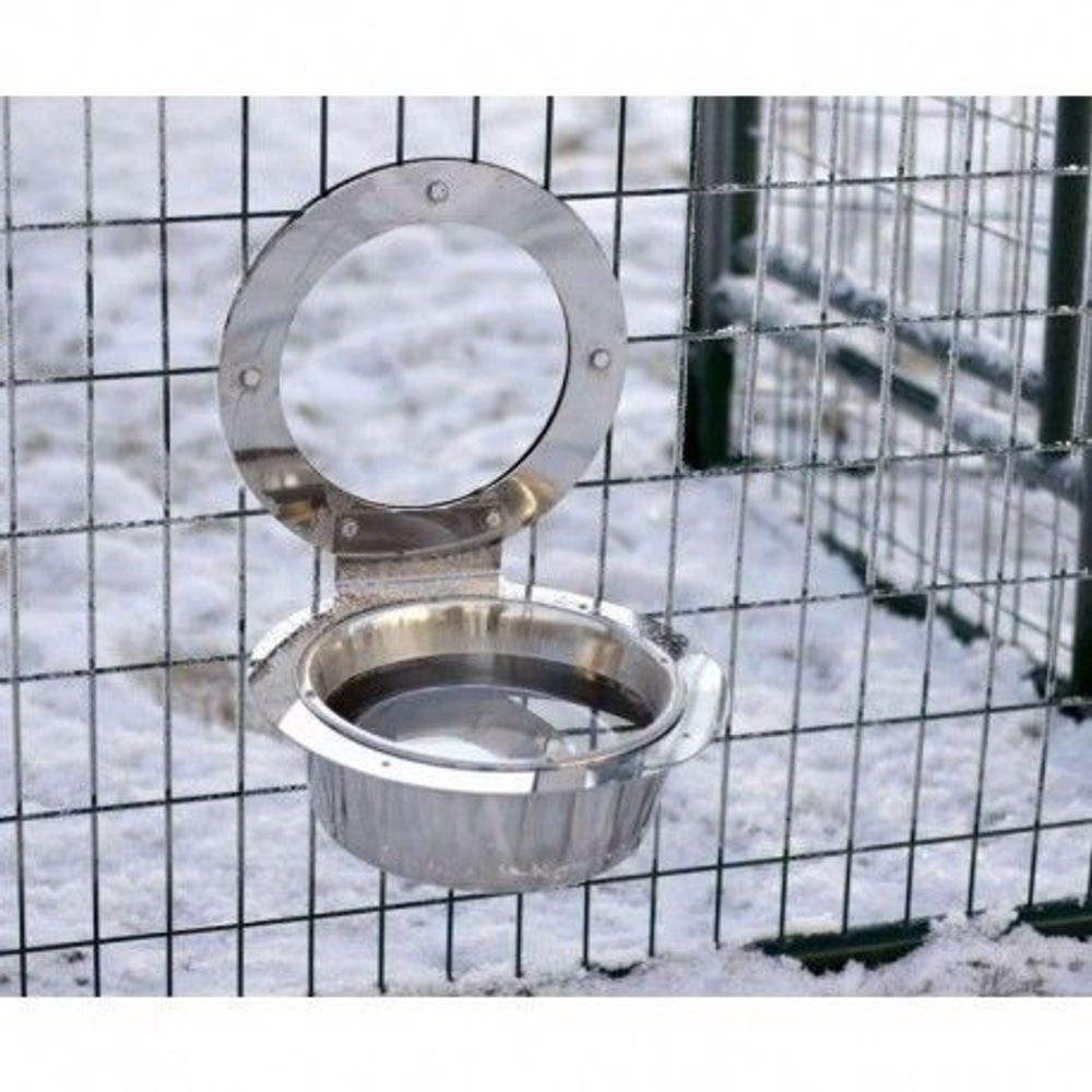 productImage: Heatable Dog Drinking Cup Shelter