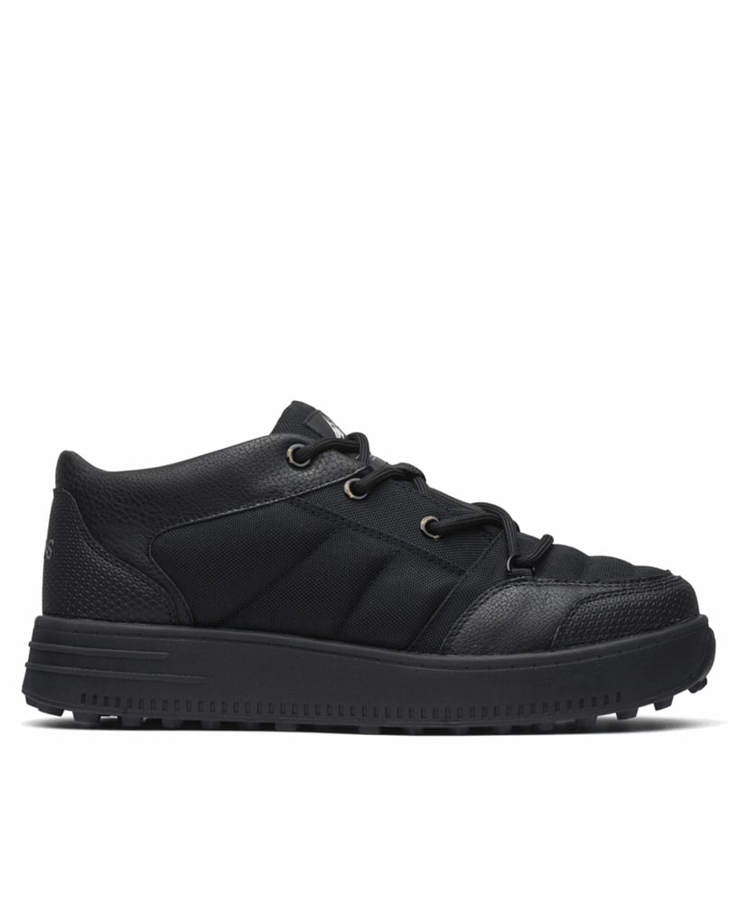 productImage: Snow Runner Low Black