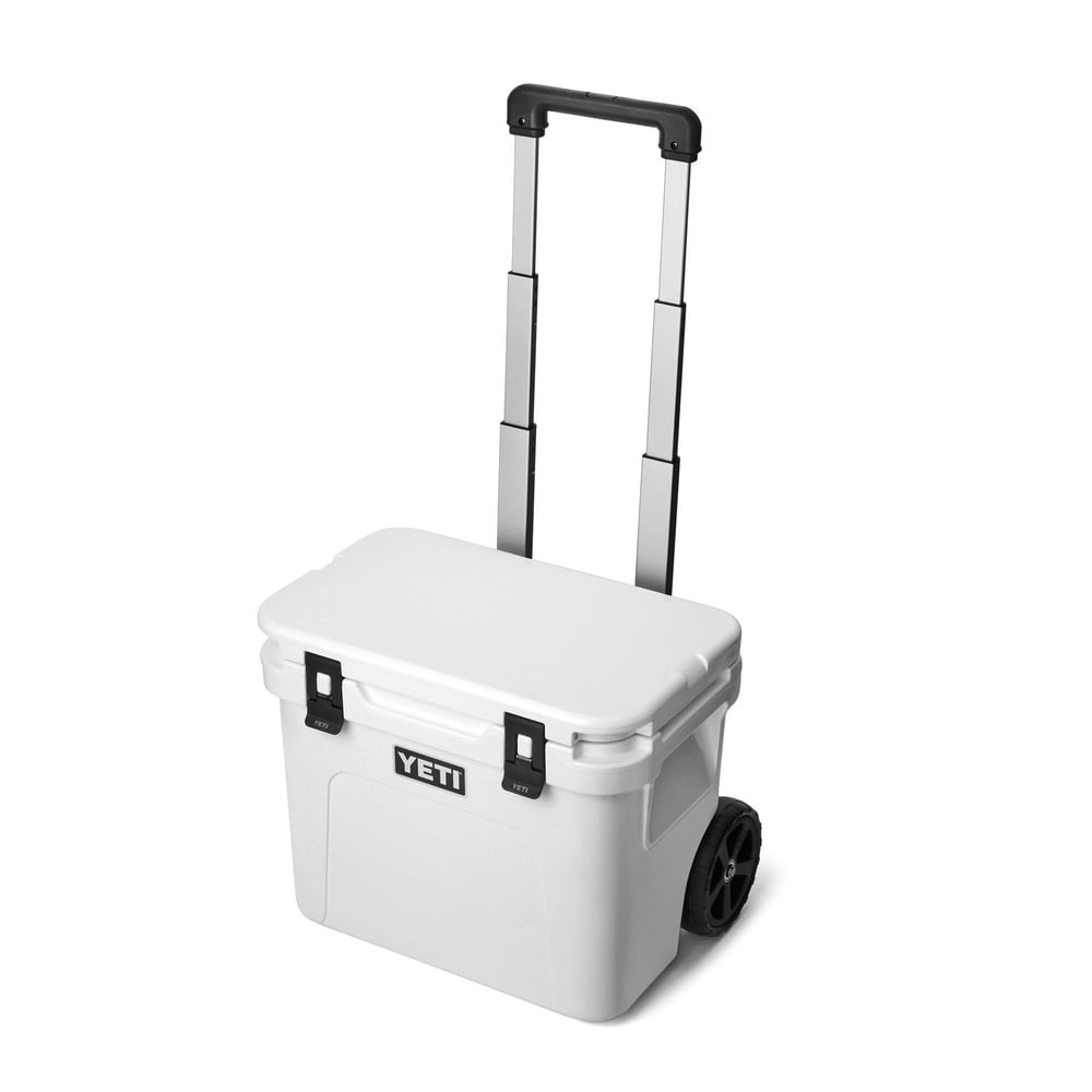 productImage: Roadie 32 Wheeled Cool Box White